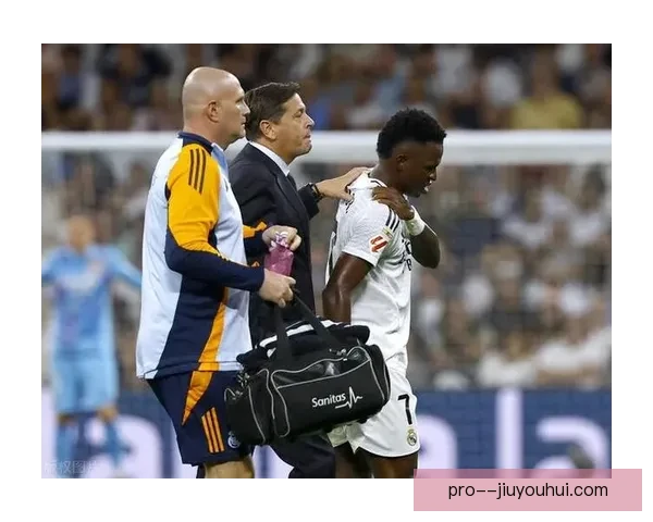 卡瓦哈尔声援罗德里球员罢工立场后意外受重伤