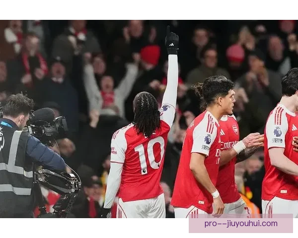 理查利森手术后重返赛场打破进球荒 为热刺贡献关键进球